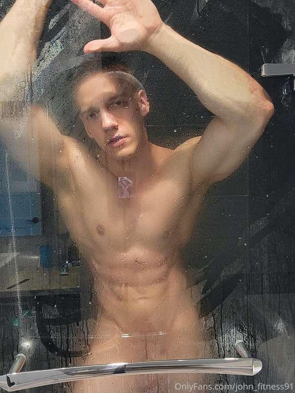 Your clothes would look nice on my bathroom floor 😈