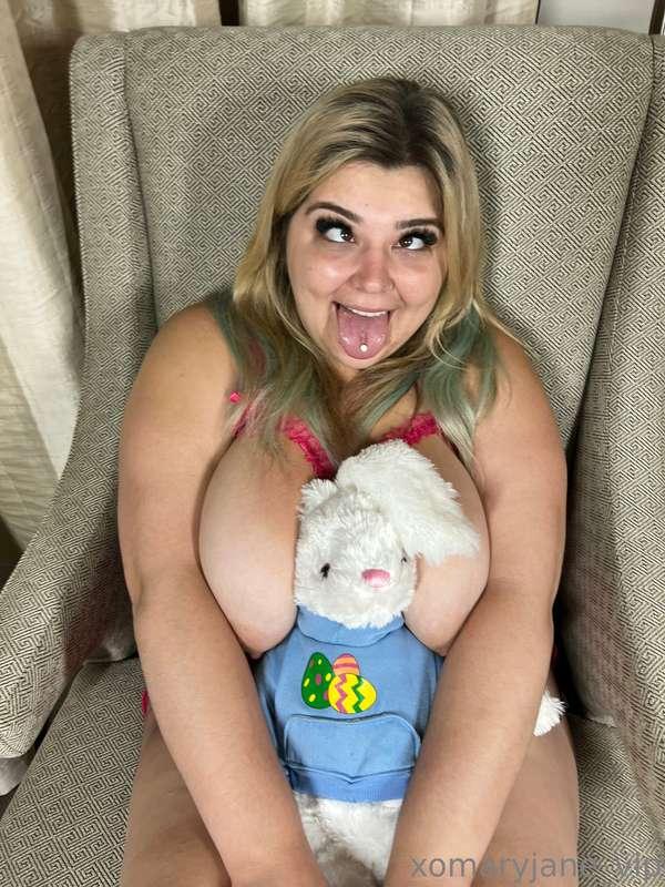 The Easter bunny is coming tomorrow 😍 That means a brand new..