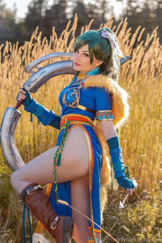I miss fire emblem cosplays 😣 I just don’t have the time to ..
