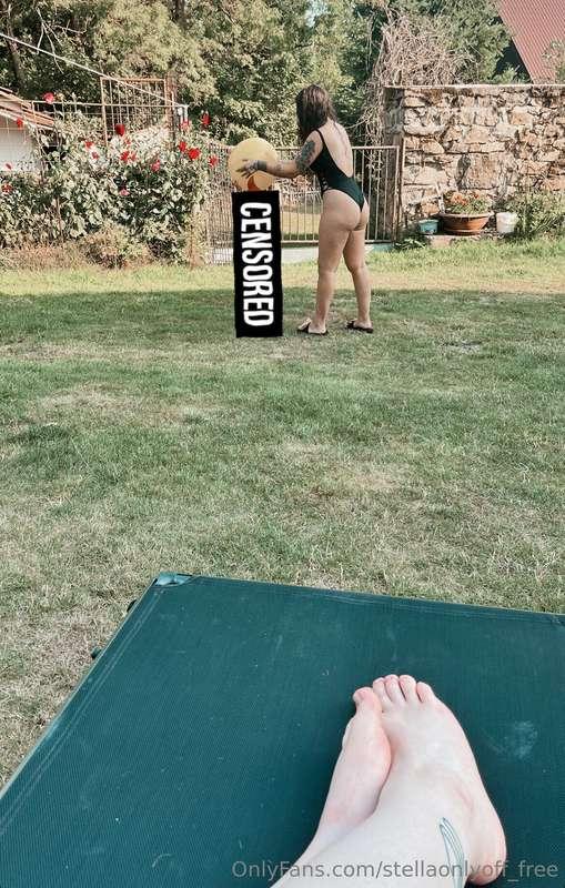 Vzala jsem kamarádku s jejím raubířem na vesnici 😁❤️