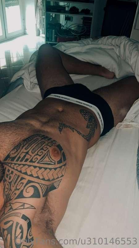 Voglio una brava bocca che mi tenga compagnia. 
💦👅