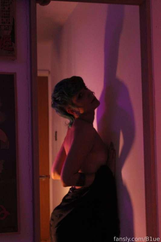 b1ue image #16