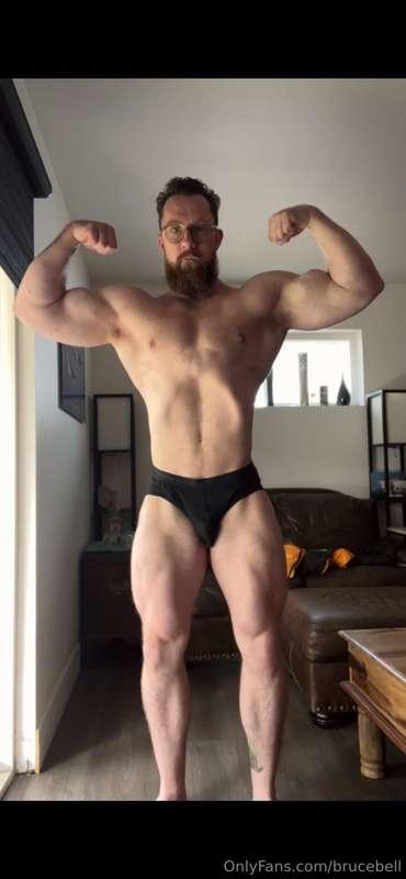 Hey hey! First week of prep going smoothly. Currently sittin..