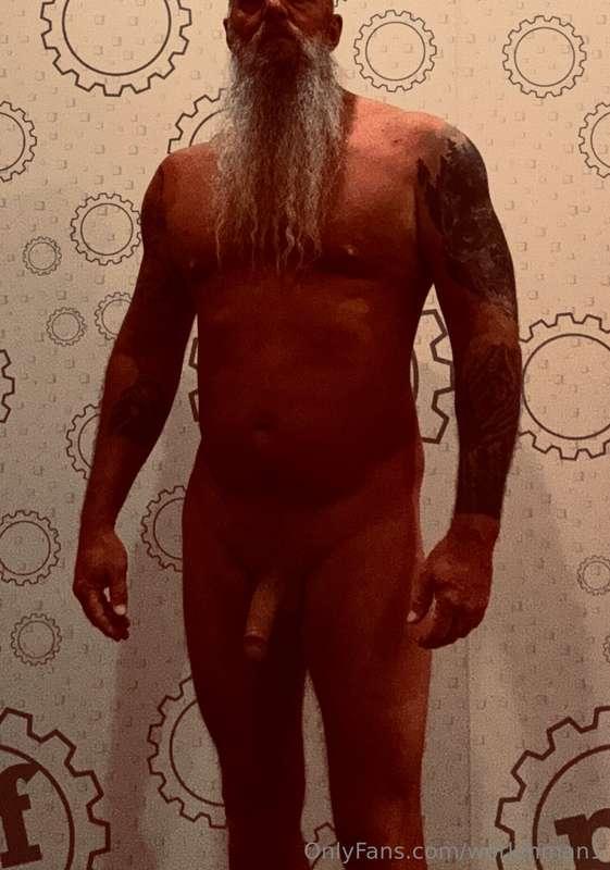 Need someone to kneel down and bring this to life 😉🖤💦🖤 if yo..