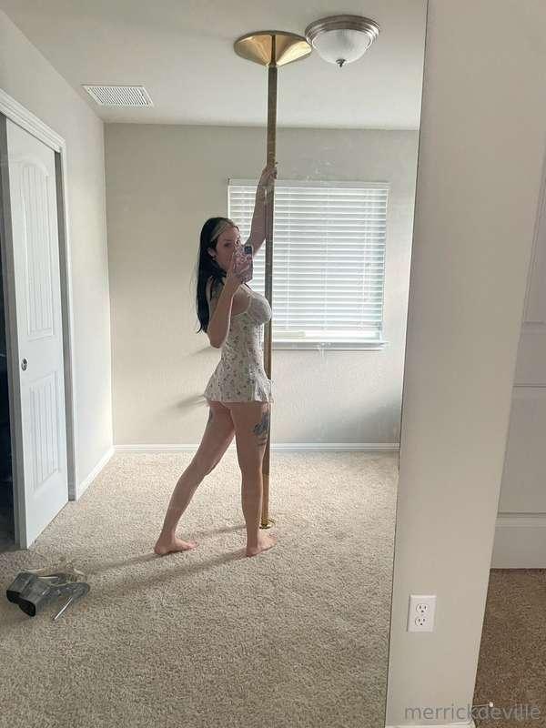 Should I do a stripteaser video with this pole?