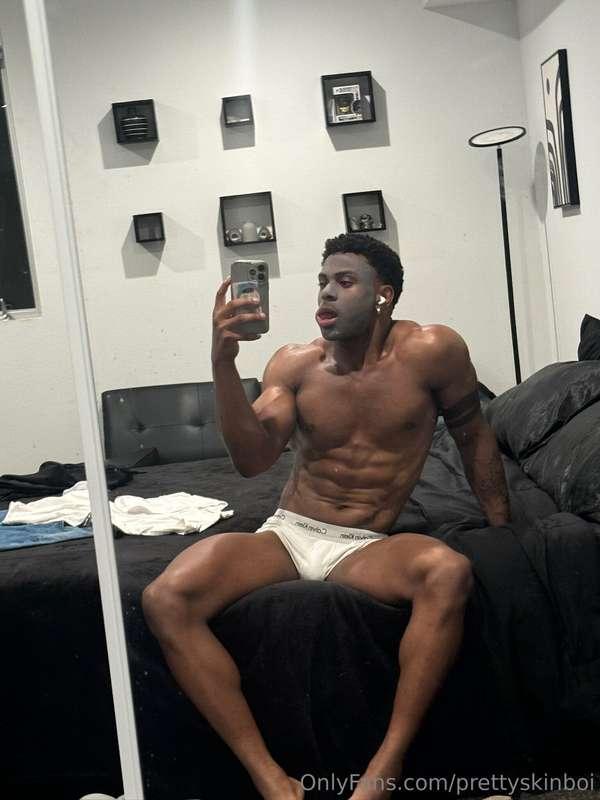 prettyskinboi main image