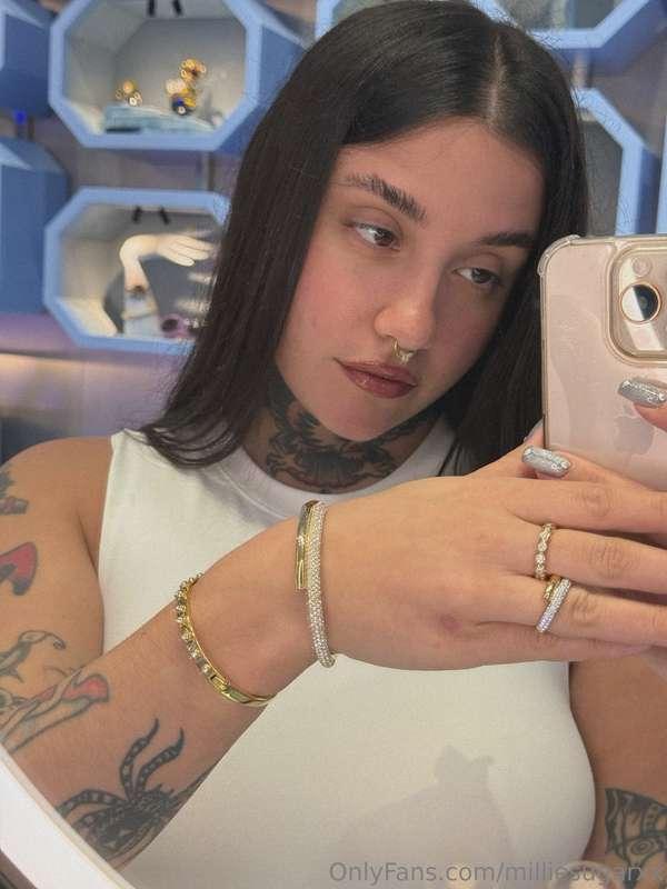 Just me, waiting for the buzz of a message from you. ✨