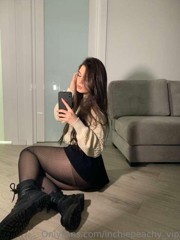 I love my tights so much😊💕and what is your favorite thing in..