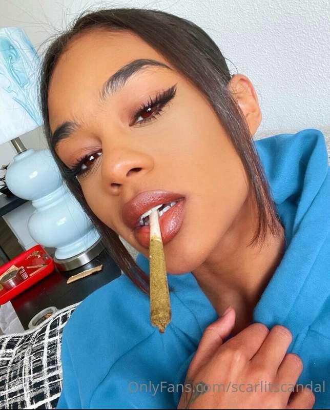 Light up 👅