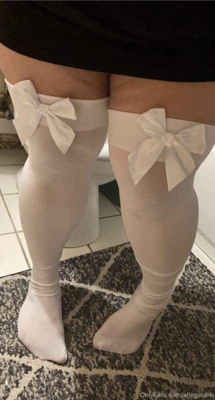 they slide off so much ): I can’t wait for my thigh garters ..