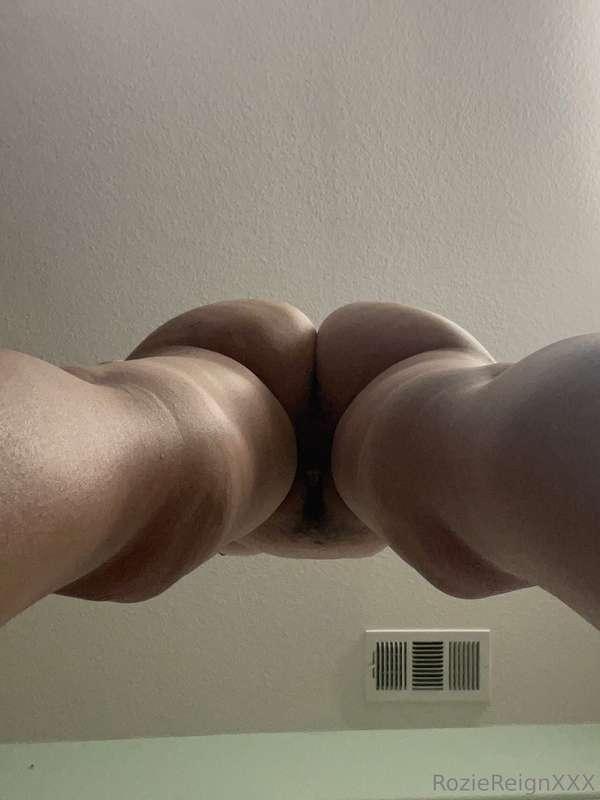 The healing process is going very well 🍑