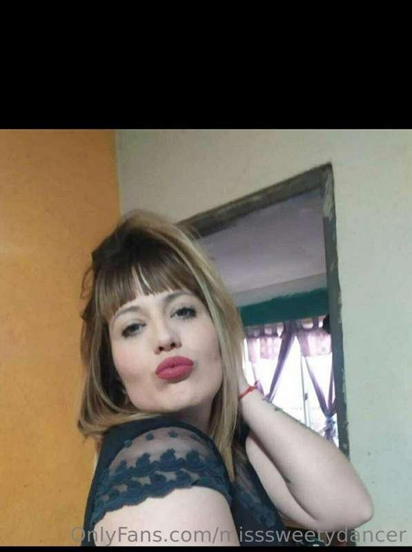 Hello baby, I'm new here, but not in bed 🔥🔥, if you subscrib..