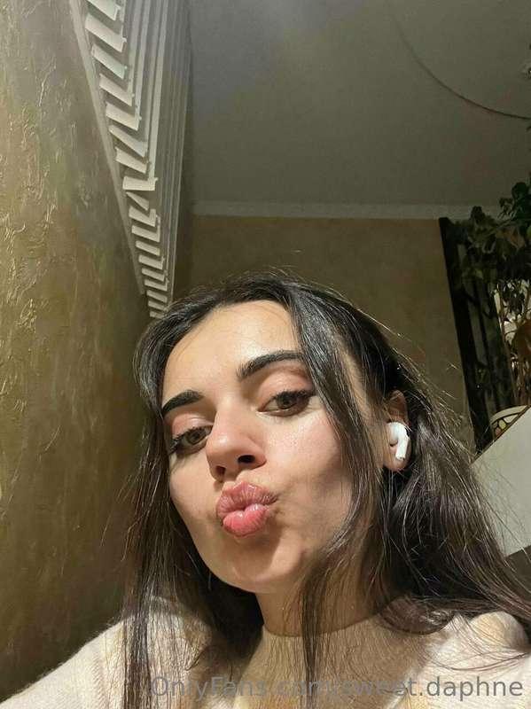 can I have a quick time with you? 😝 😜