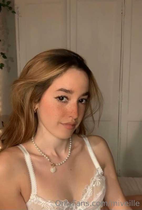 for the rare few that asked for more selfies [: