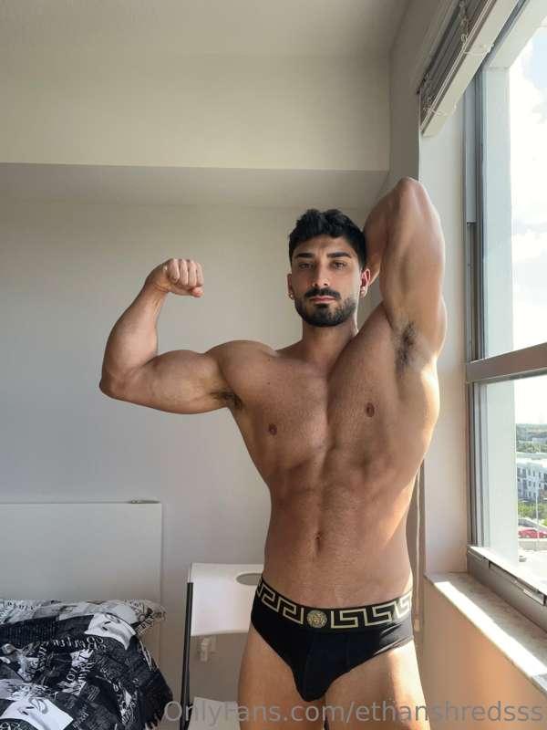Worship me