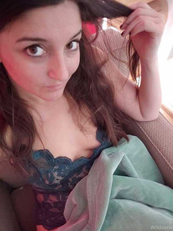 Just a little bit of sexy for your day =]