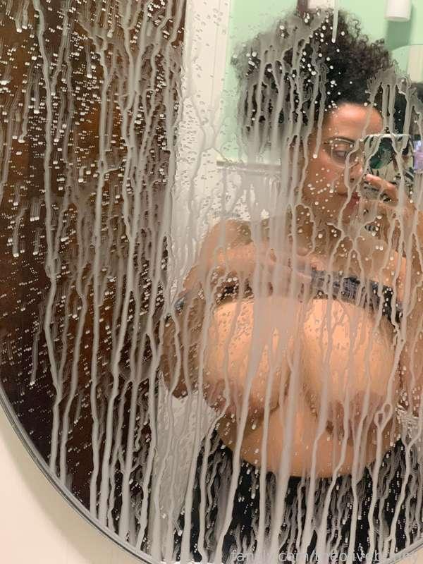 theolivebunny image #0