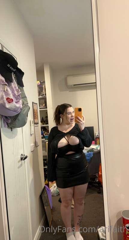 If I wore this out would you look?