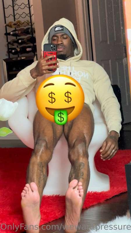 NEW SOLO VIDEO AVAILABLE 
(INBOX ME “MIRROR SOLO” AND ILL SE..