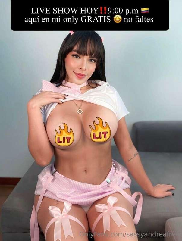 🚨 ***LIVE SHOW HOY*** ‼️ ⏰ 9:00 p.m🇨🇴
aquí en mi only GRATIS..