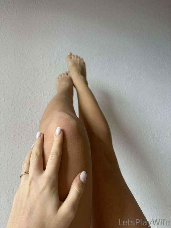 My legs are only at your disposal.💓
Believe me, you won't be..