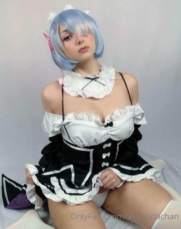 Ur personal maid has arrived