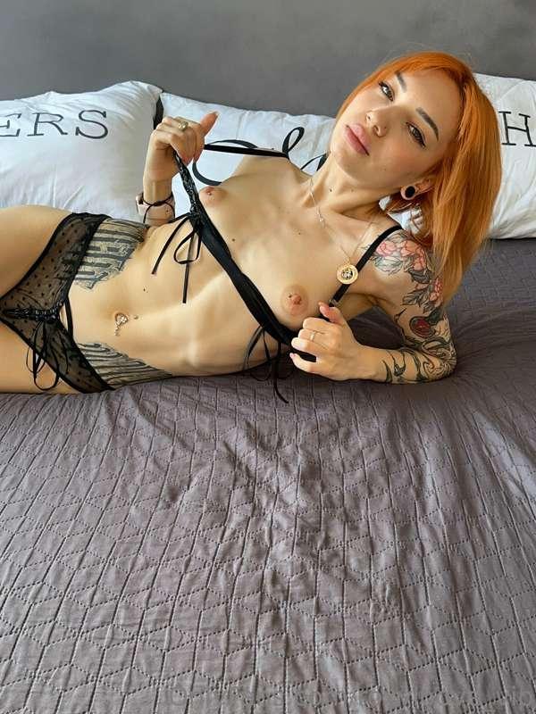 You, me and the bed
Any other requests? 🥰😋💋