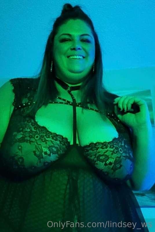 More sexy photos from the shoot