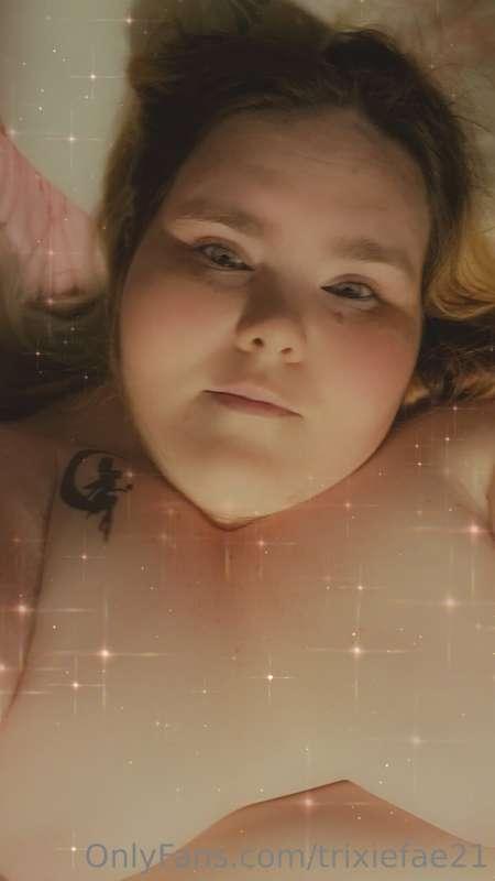 Morning my love <3 would you come cuddle with me? I need a g..