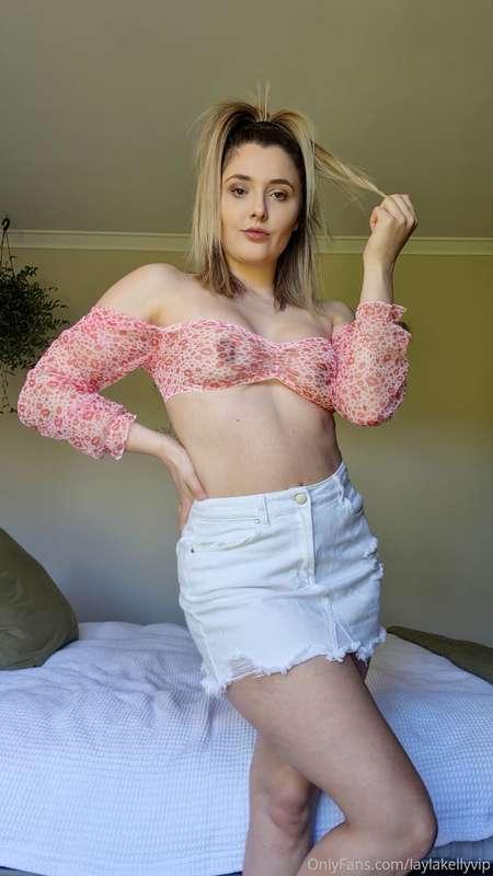 Do you think I can leave the house like this? 😏😏