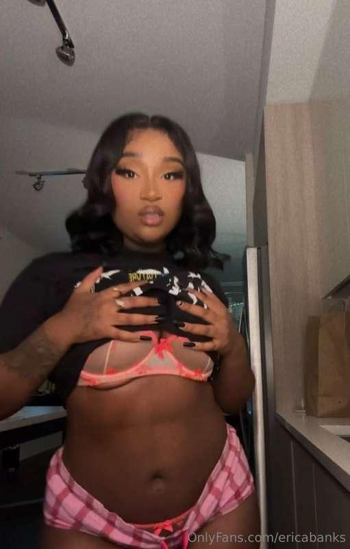 ### Here's my early Christmas present for u daddyyy 🥰🎁  𝐆𝐢𝐯𝐢..