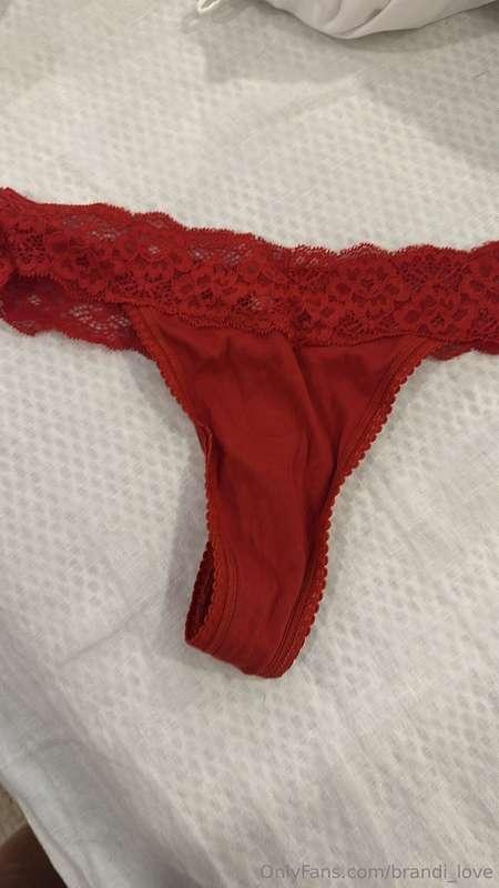 BUY MY WORN PANTIES! Yes, you read it right love... I'm offe..
