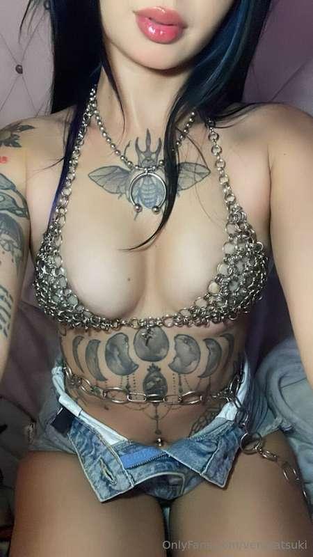 I'm already getting undressed, see?🤤 hahaha making your job ..