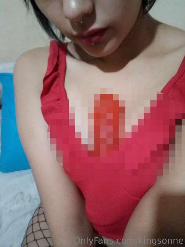 Good morning subjects! 💋
Ready for your breakfast? my tittie..