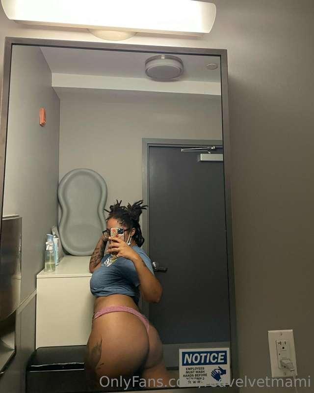 😜