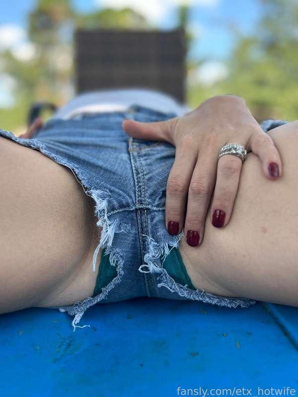 etx_hotwife image #3