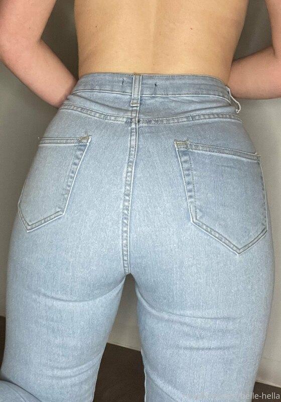 Have a denim bum pic today ??