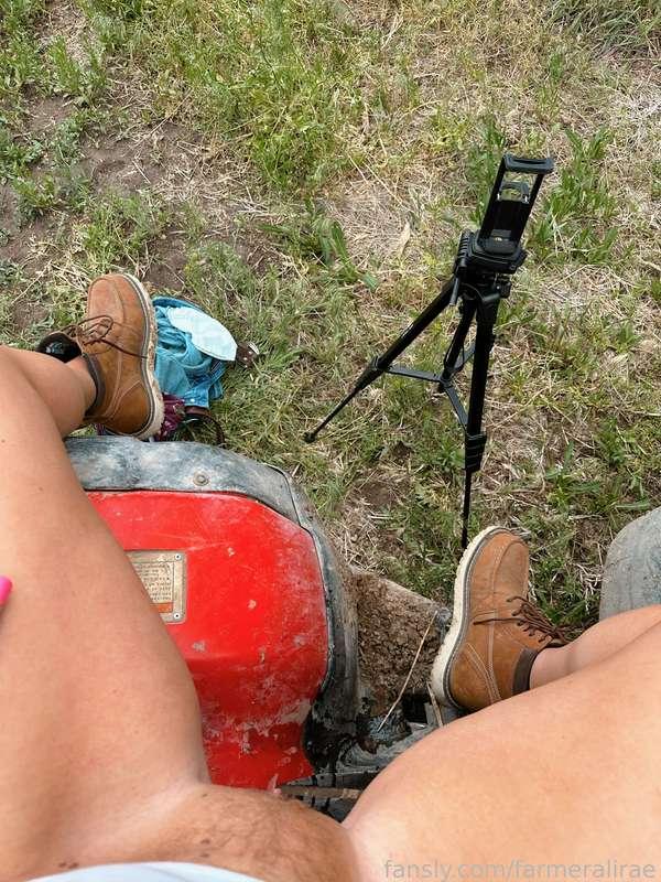 POV: you get horny at work 