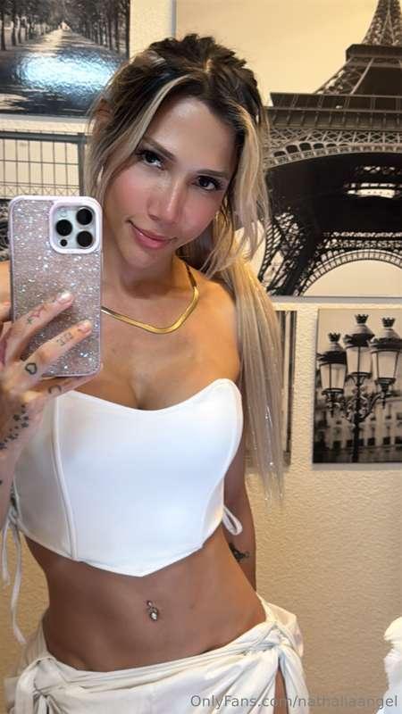 My body is the question, your desire is the answer ❓