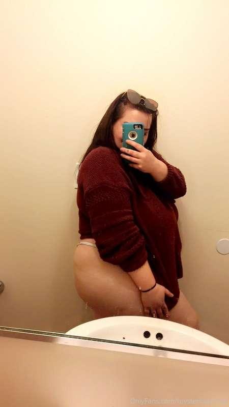 𝙸’𝚍 𝚛𝚊𝚝𝚑𝚎𝚛 𝚋𝚎 𝚜𝚞𝚌𝚔𝚒𝚗𝚐 𝚘𝚗 𝚜𝚘𝚖𝚎𝚝𝚑𝚒𝚗𝚐 𝚎𝚕𝚜𝚎.