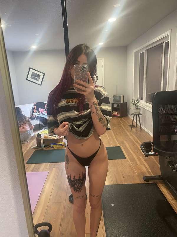 Have you ever tattooed yourself? 🤣🤪 @flowwithsky 