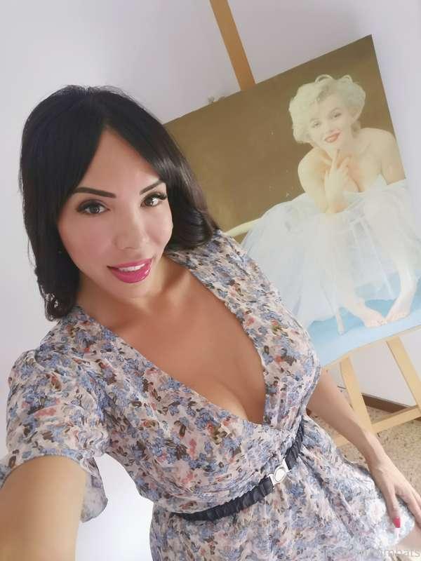 Good morning honey ❤️ a nice day to you 💋