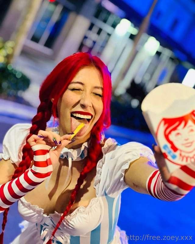 Care for a taste? 👅https://onlyfans.com/zoeydigiacomo