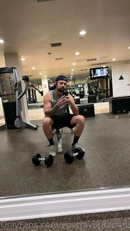 Making love is an art... Art for us to glorify!Dm me and let..