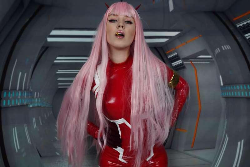 Zero Two Cosplay | Darling in the Franxx