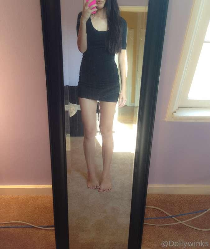 naked mirror selfies are essential for any slut 🤤