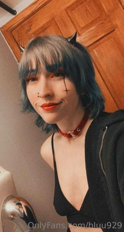 bluu929 image #3