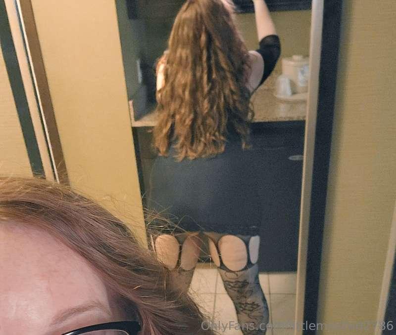 Hotel sex with two gorgeous girlies and their Daddy Dom was ..