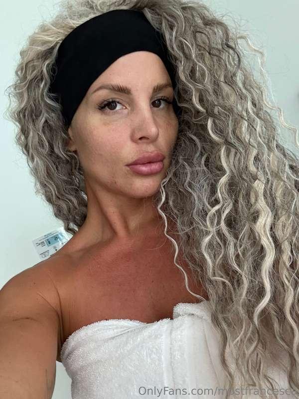 should i drop this towel and give you something to worship? ..