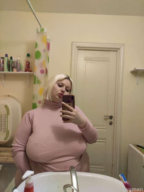 fatwetwoman image #3